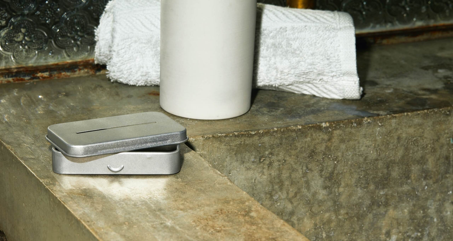 Leaf Shave Recycling Tin
